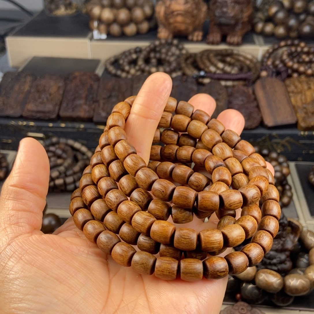 沉香手串五*越南芽庄富森红土