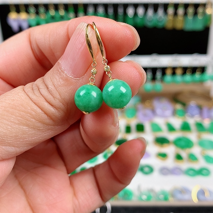 翡翠耳饰18K金镶嵌的