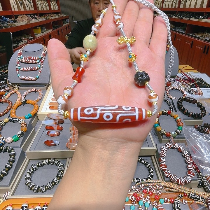 未镶嵌玛瑙/玉髓珠宝奇石