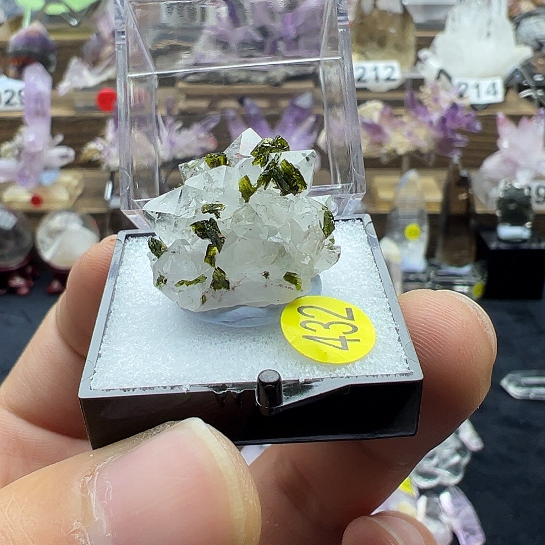 珠宝半成品水晶未镶嵌