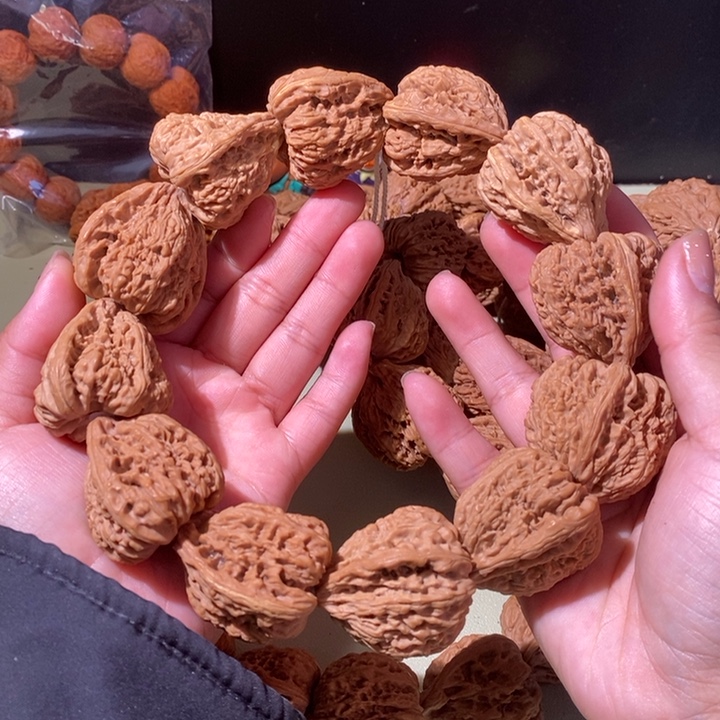 文玩核桃手串……14