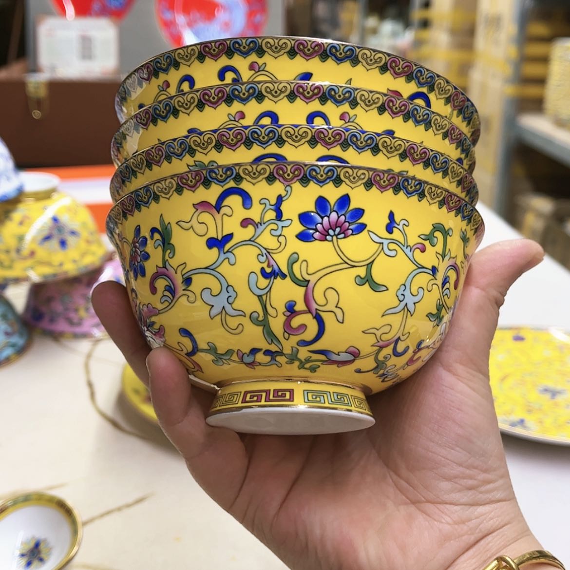 【闪购商品】骨瓷5英寸4黄。。。。。