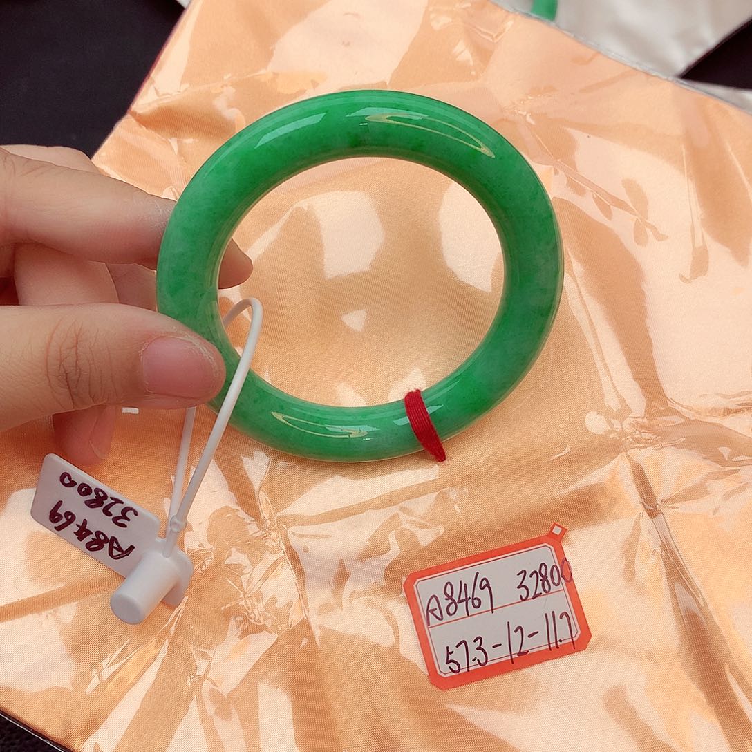 翡翠手镯未镶嵌安***～天然缅甸翡翠A货