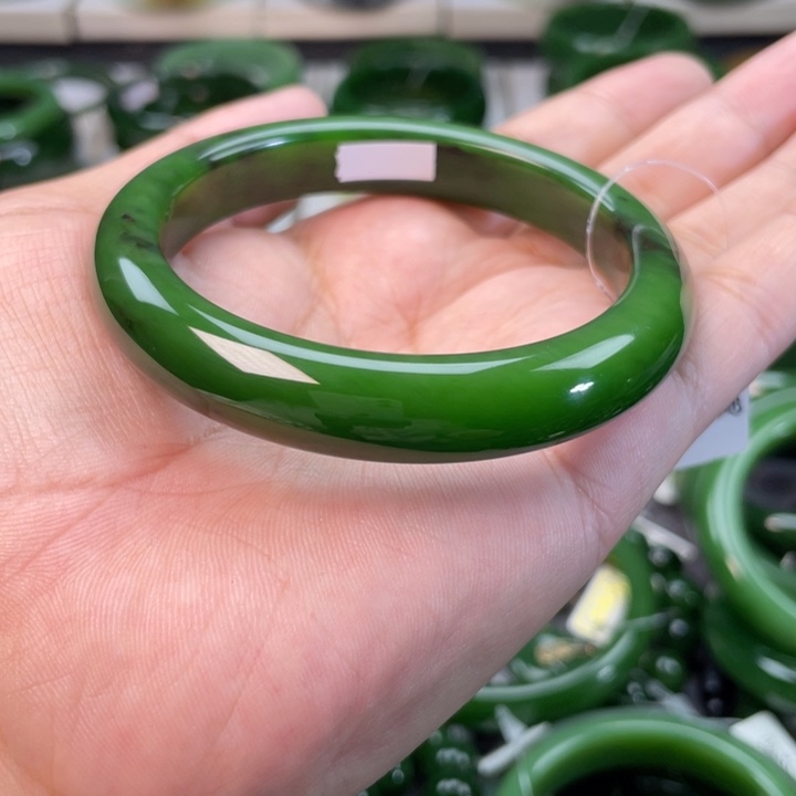 和田玉（碧玉）手镯未镶嵌