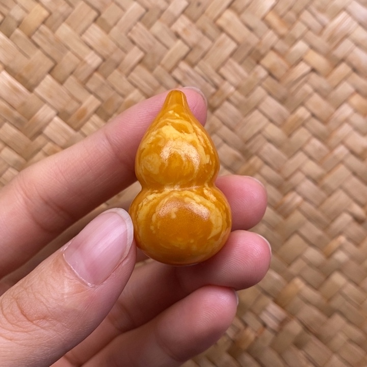 蜜蜡未镶嵌裸石蜜蜡M