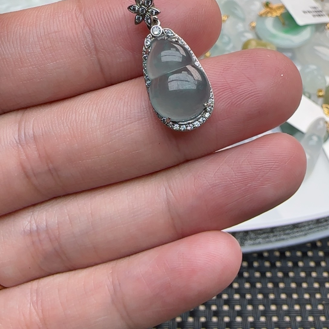 【闪购商品】翡翠吊坠(不含链)未镶嵌银镶葫芦