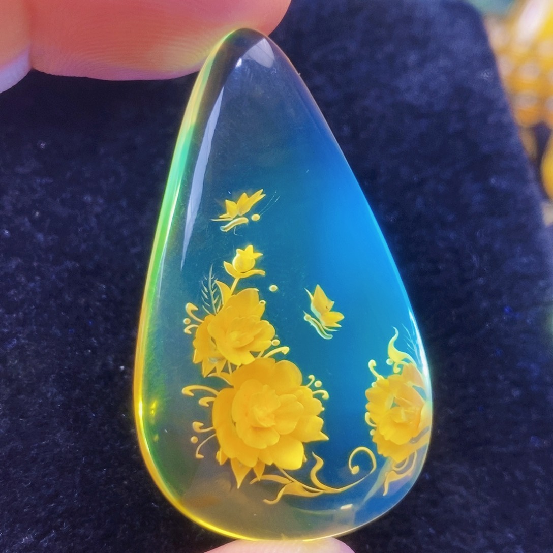 【闪购商品】未镶嵌吊坠(不含链)金珀