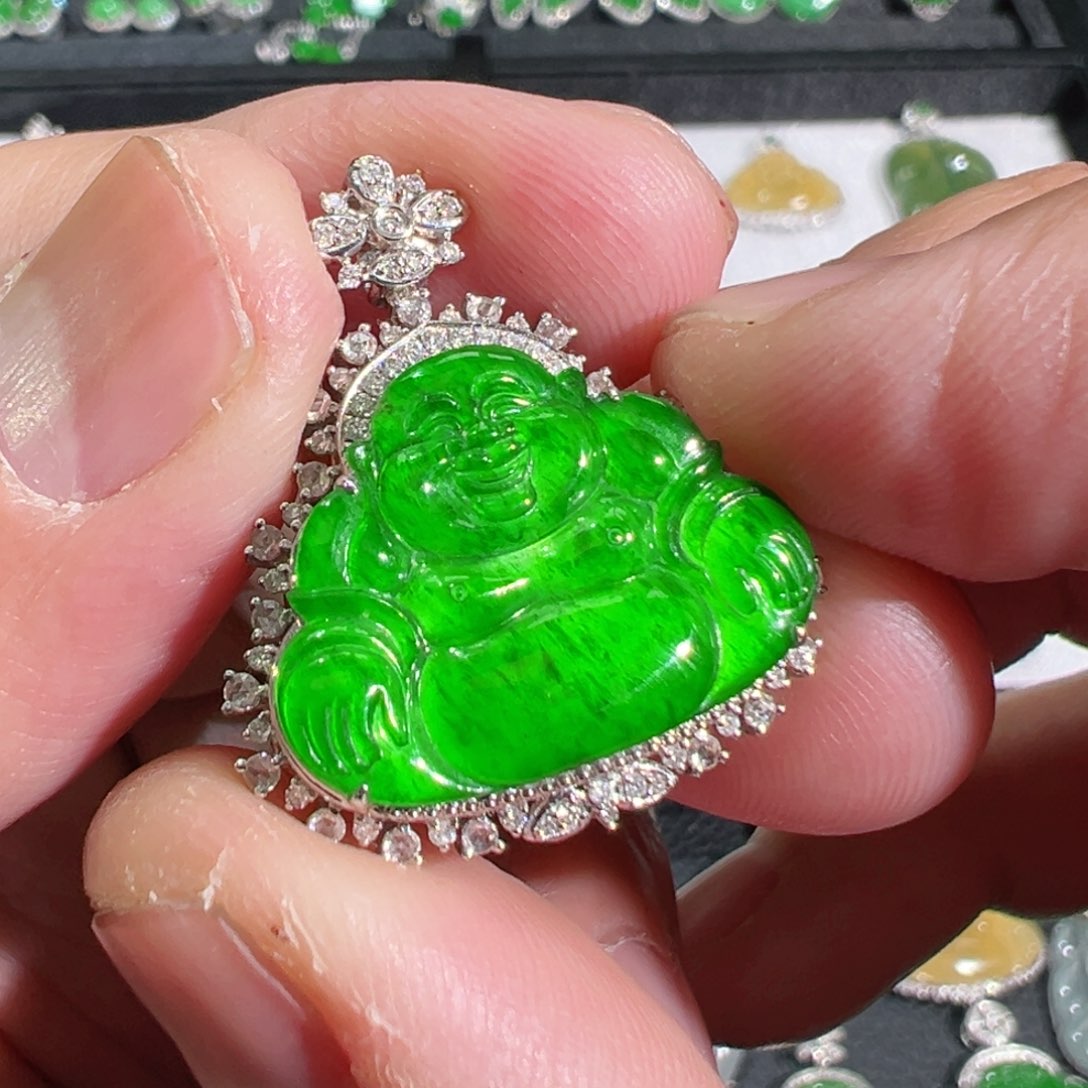【闪购商品】翡翠吊坠(不含链)18K金镶嵌