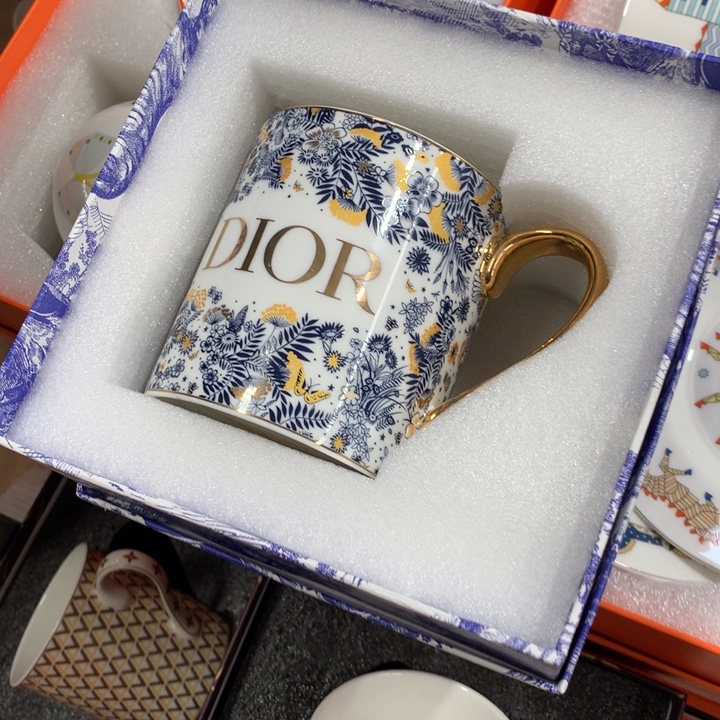 瓷片全套的都是我的