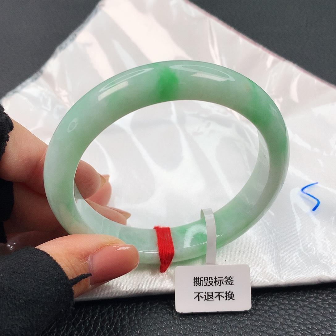 翡翠手镯未镶嵌缅甸天然a货翡翠0456