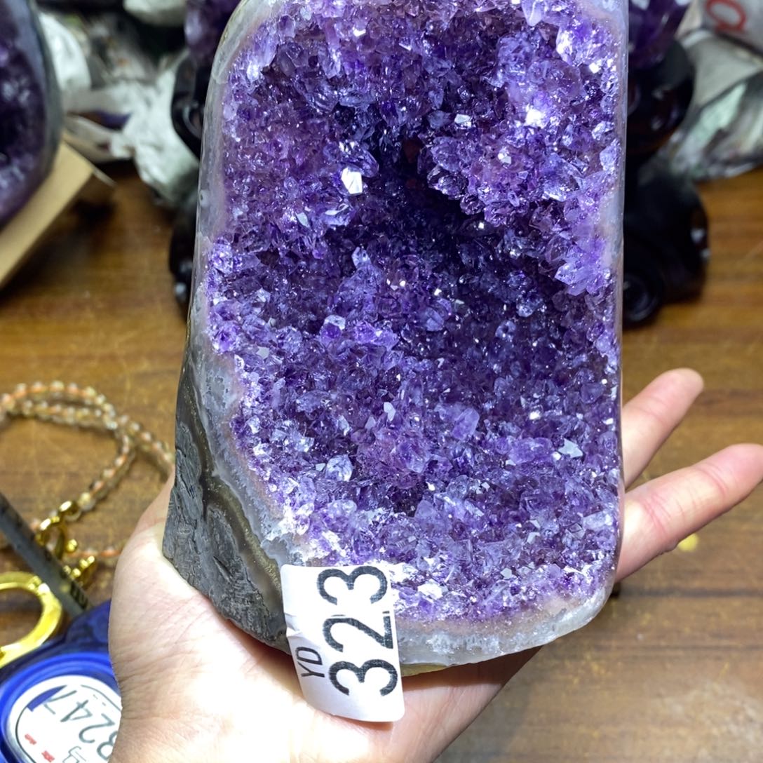 水晶大型摆件（非配饰）未镶嵌