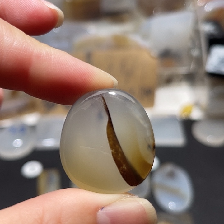 玛瑙/玉髓颈饰未镶嵌