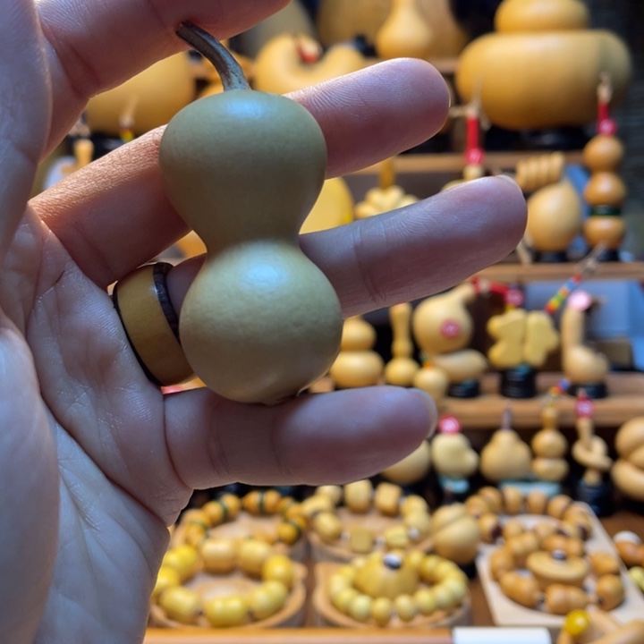 自***、天然葫芦自然生长