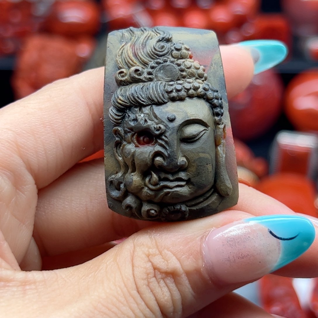 南红玛瑙配饰未镶嵌