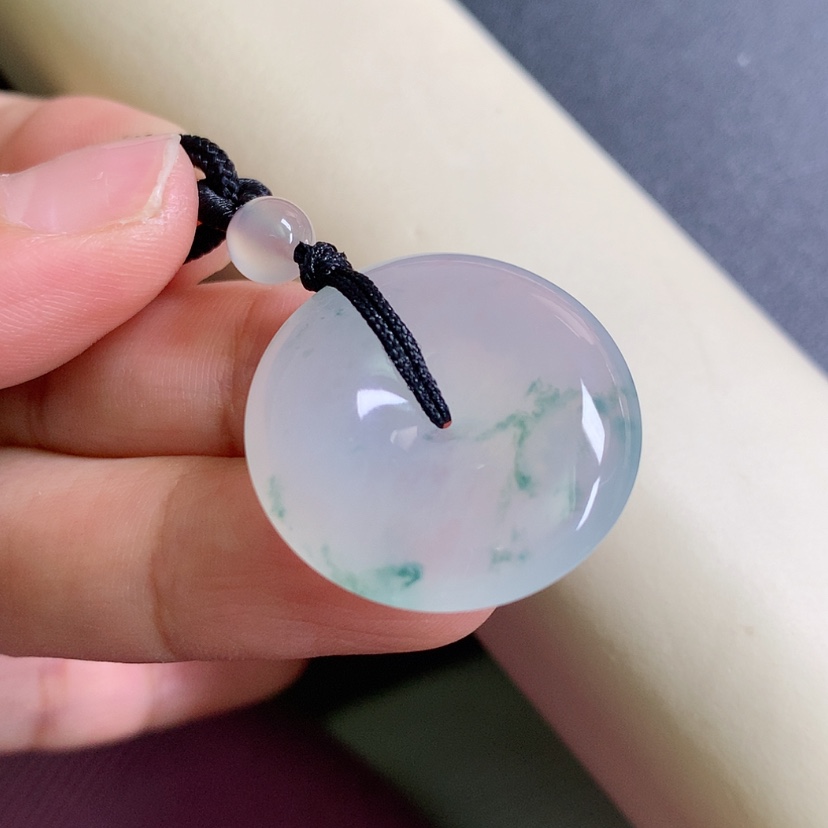 【闪购商品】翡翠颈饰未镶嵌扣子