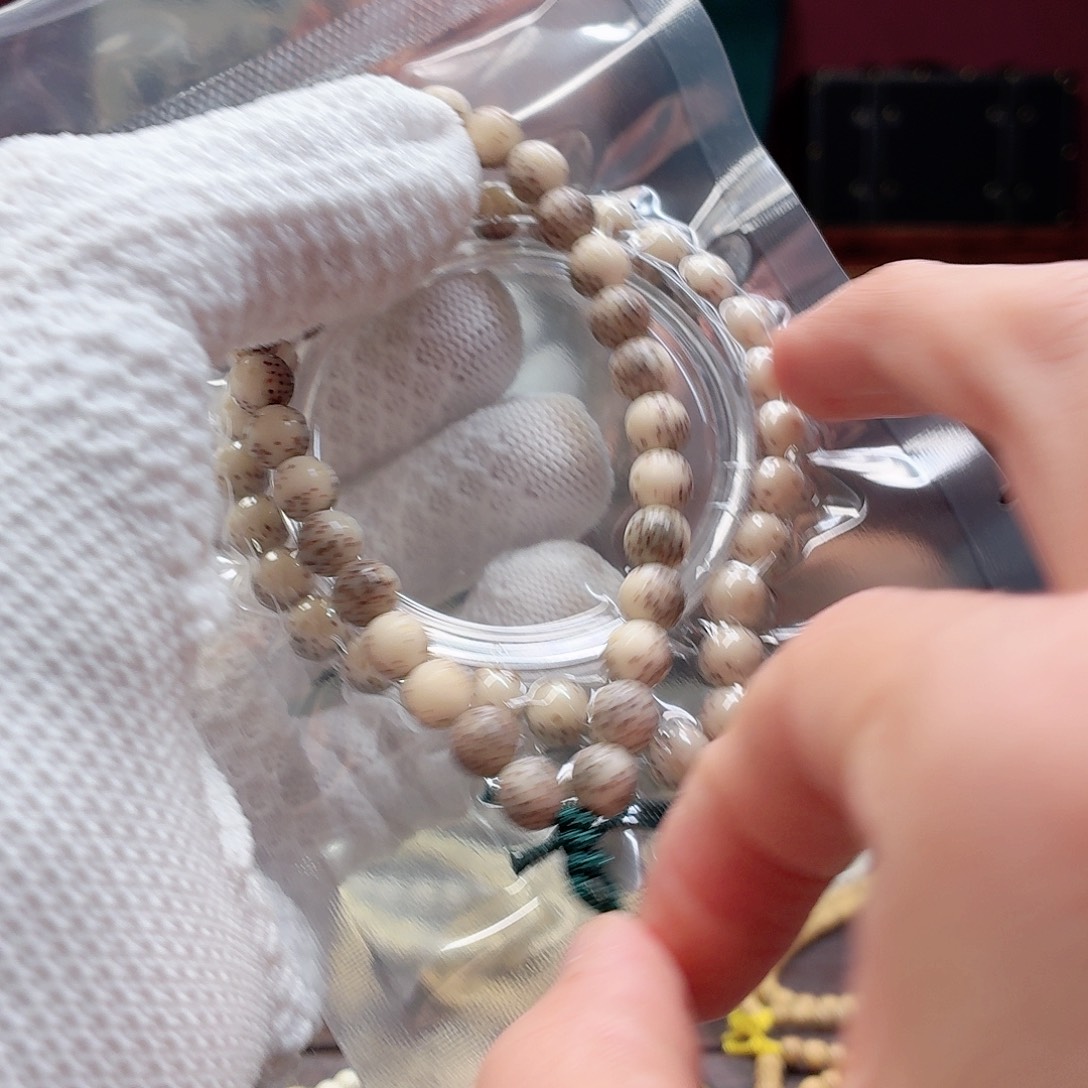 星月菩提手串7➕，圆珠手持，43号