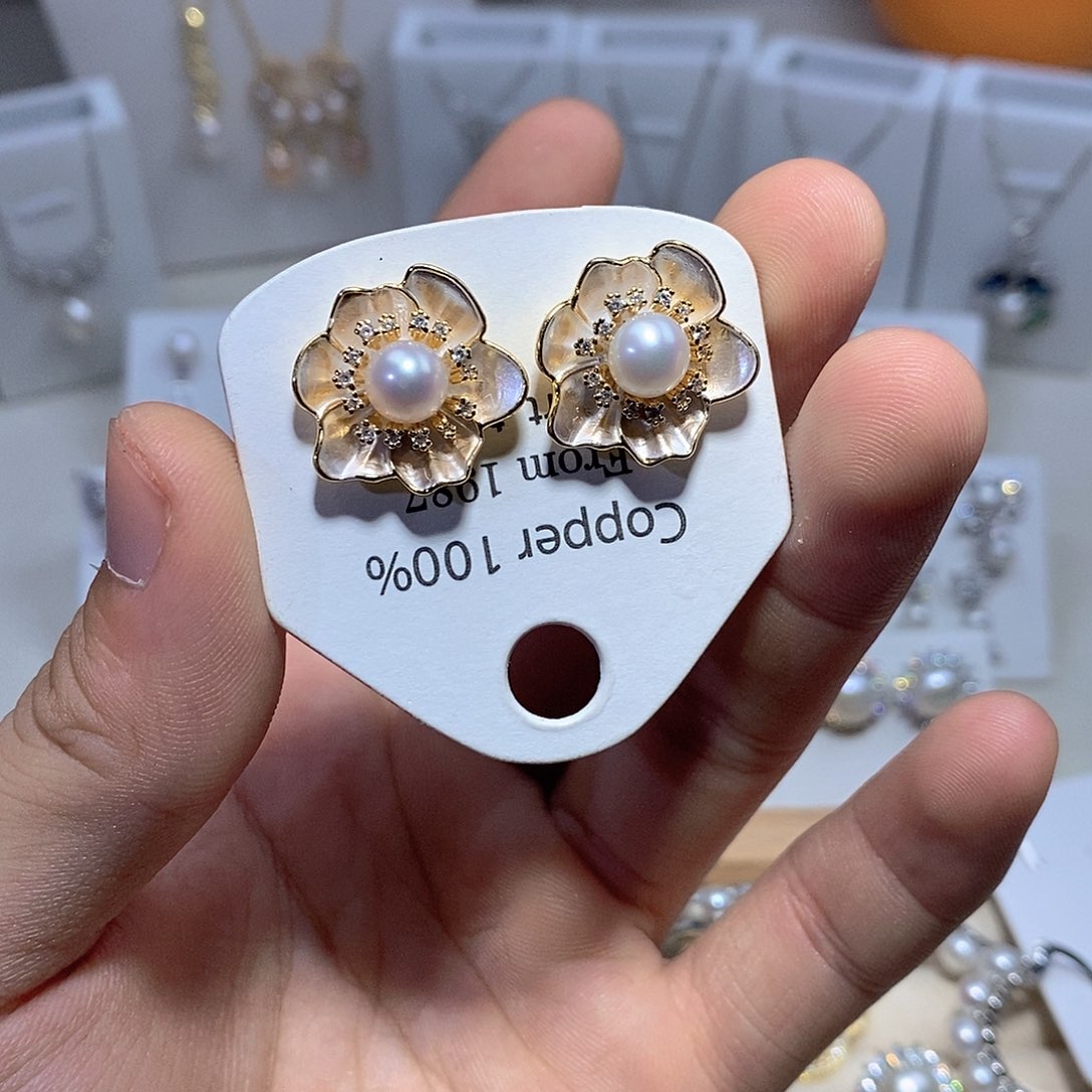 耳饰银S925镶嵌淡水珍珠