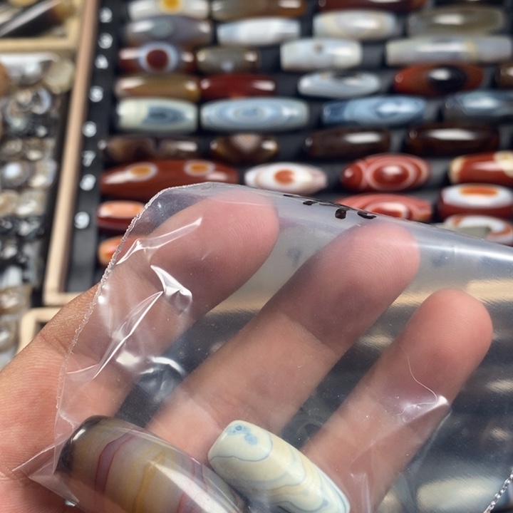 玛瑙/玉髓未镶嵌珠宝半成品