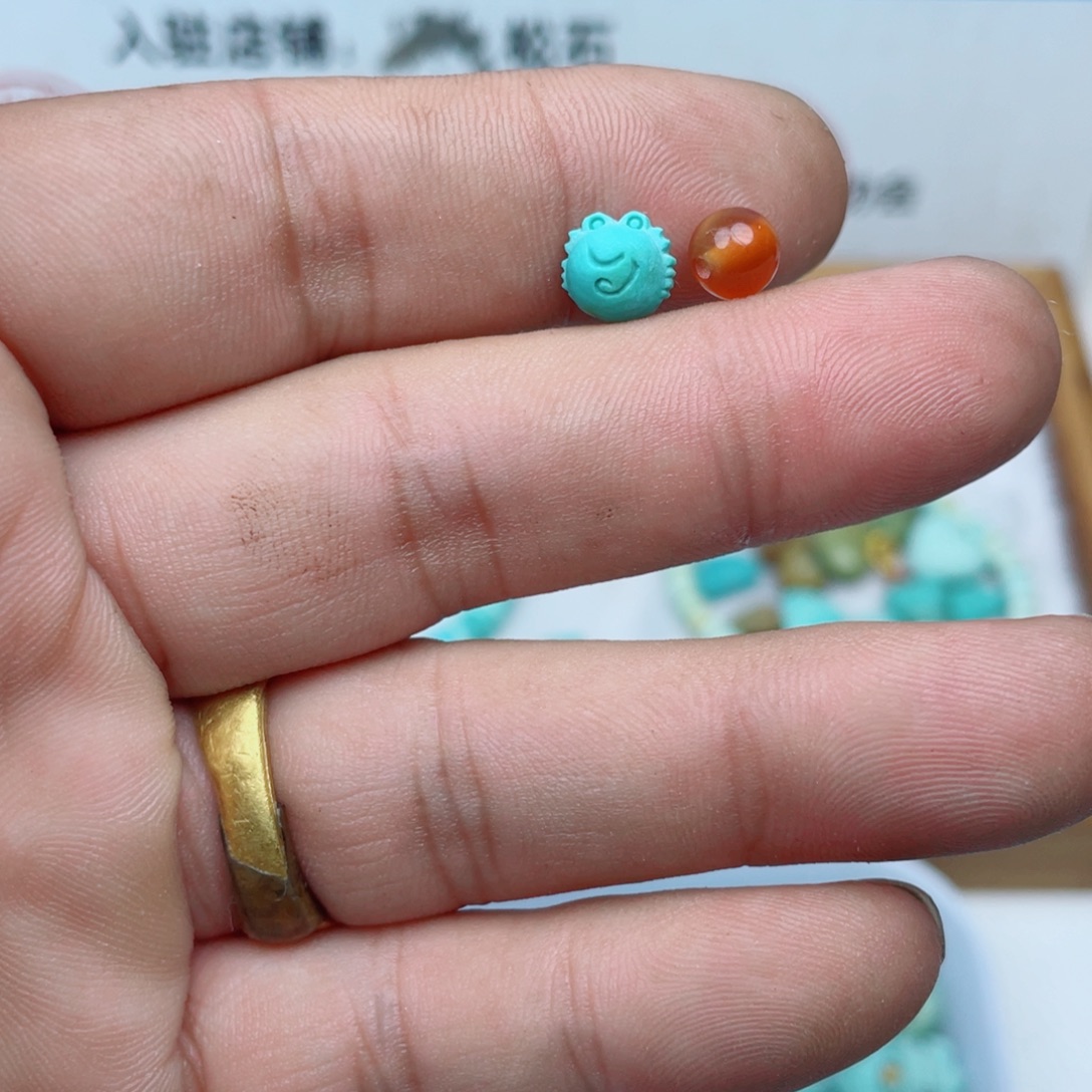 颈饰未镶嵌南红玛瑙551