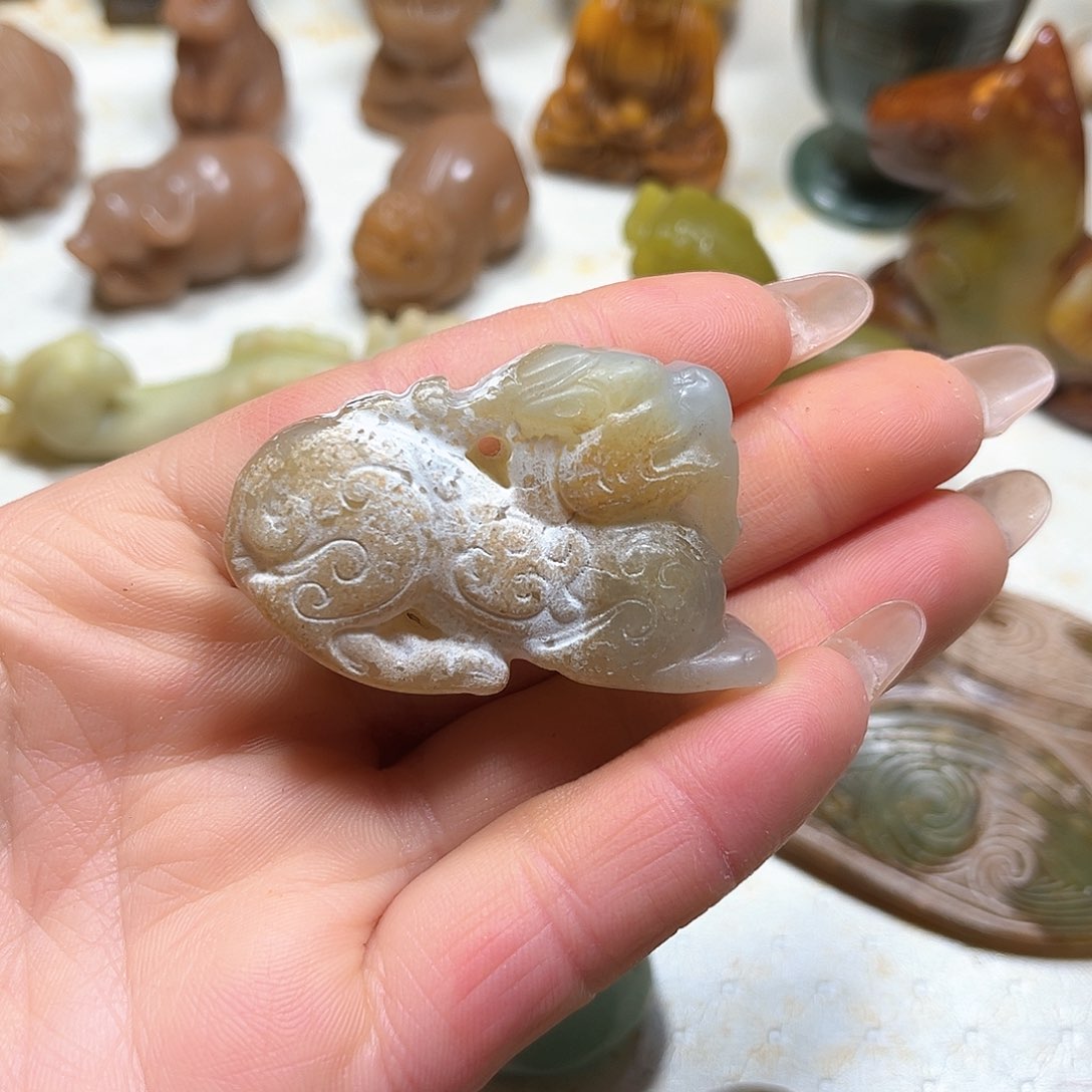 白玉菩提吊坠白玉菩提吊坠