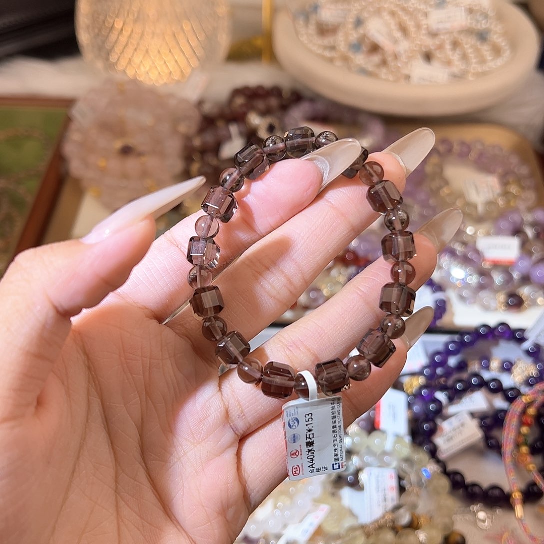 冰曜石未镶嵌水晶