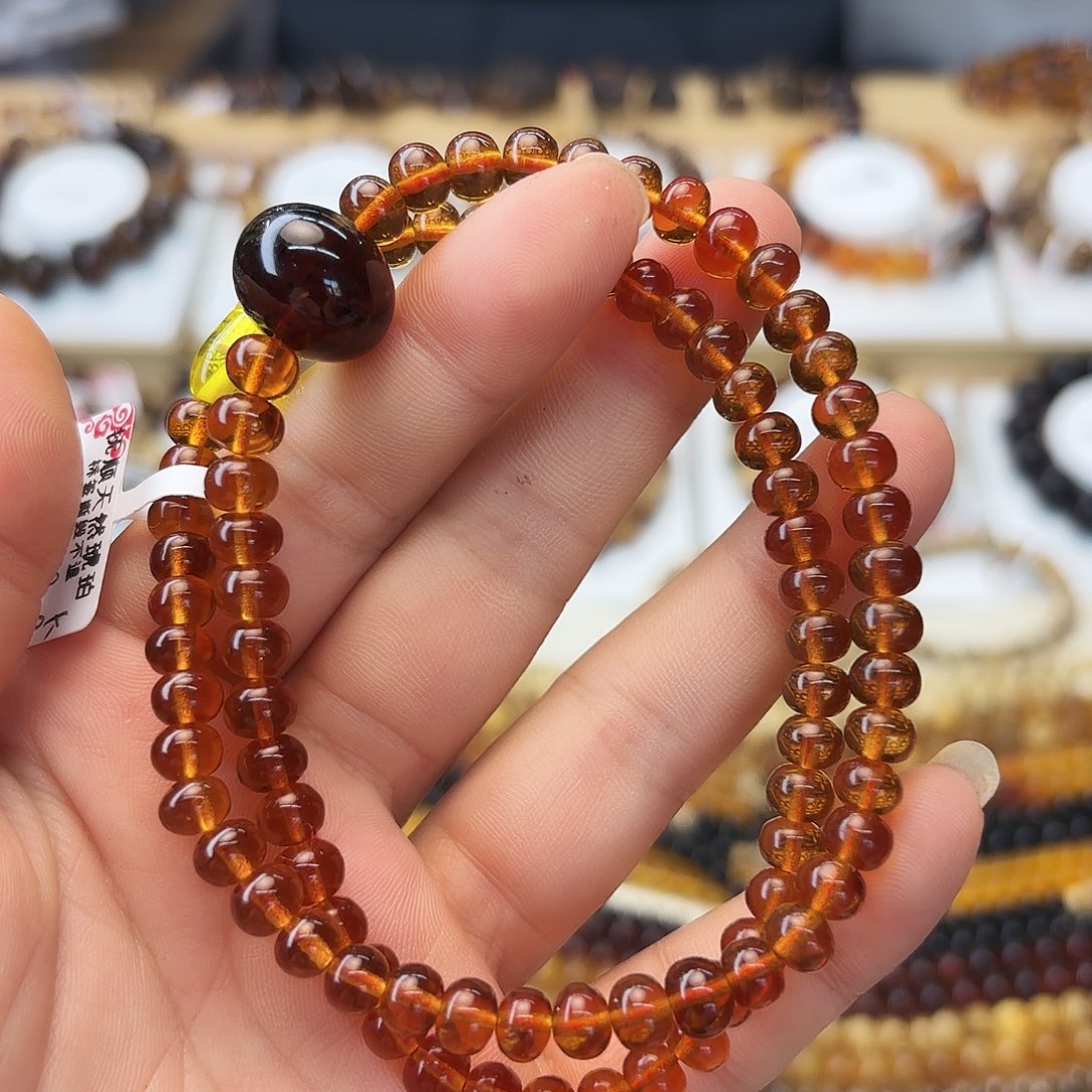 琥珀未镶嵌裸石六91735