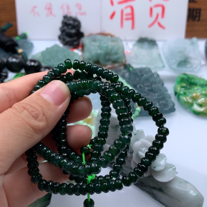 翡翠颈饰未镶嵌保真天然A货翡翠