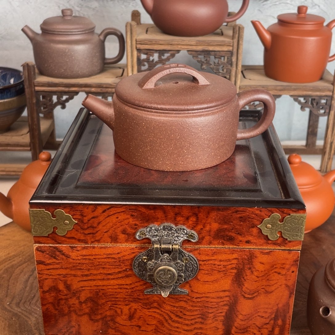 紫砂茶壶我***的宜兴紫砂瑕疵