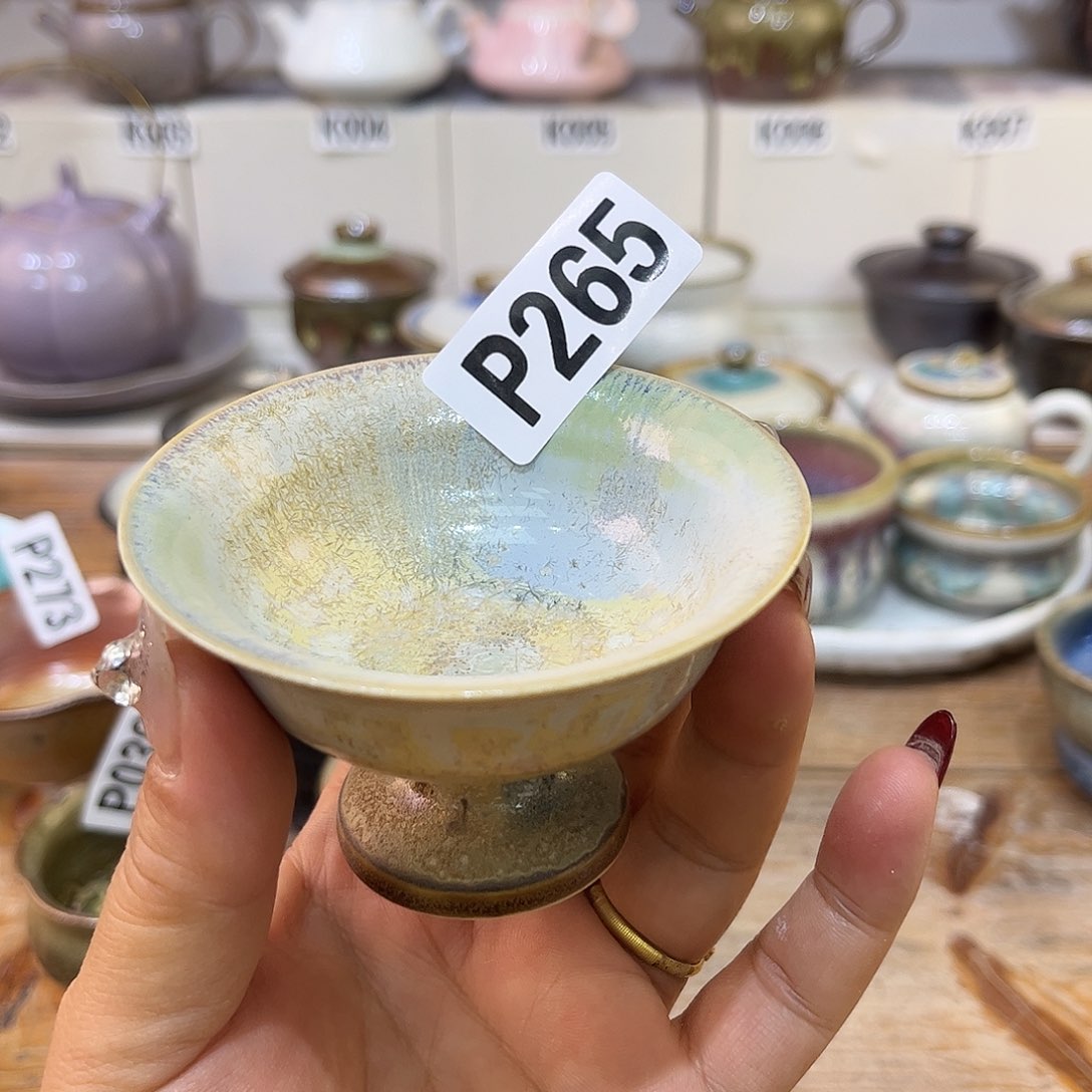 白泥茶杯陶瓷艺术