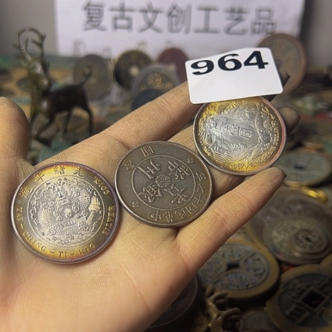 铜楠**乐复古文创工艺品