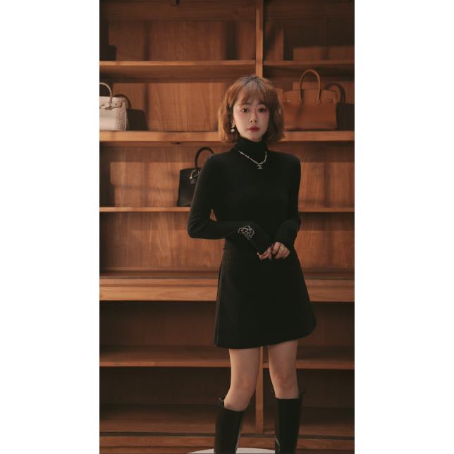 晚晚高定【山茶花】轻奢时尚羊毛打底内搭上衣-551070 黑色