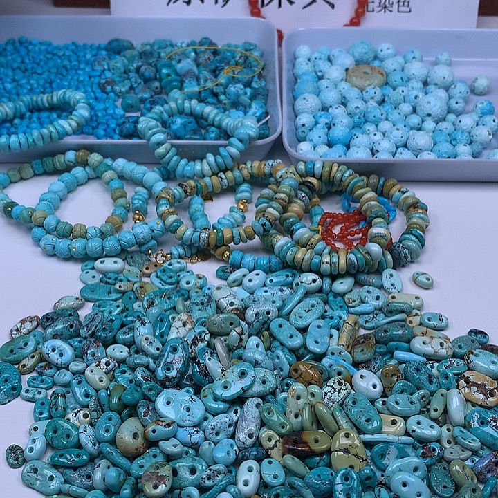 此***悠南红玛瑙未镶嵌珠宝奇石