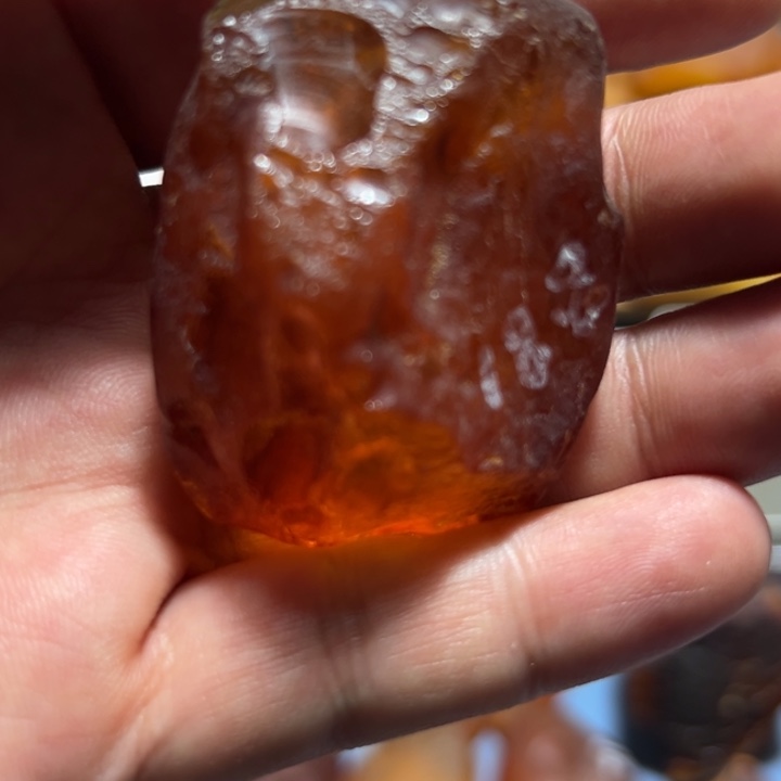 定制琥珀未镶嵌波罗的海琥珀