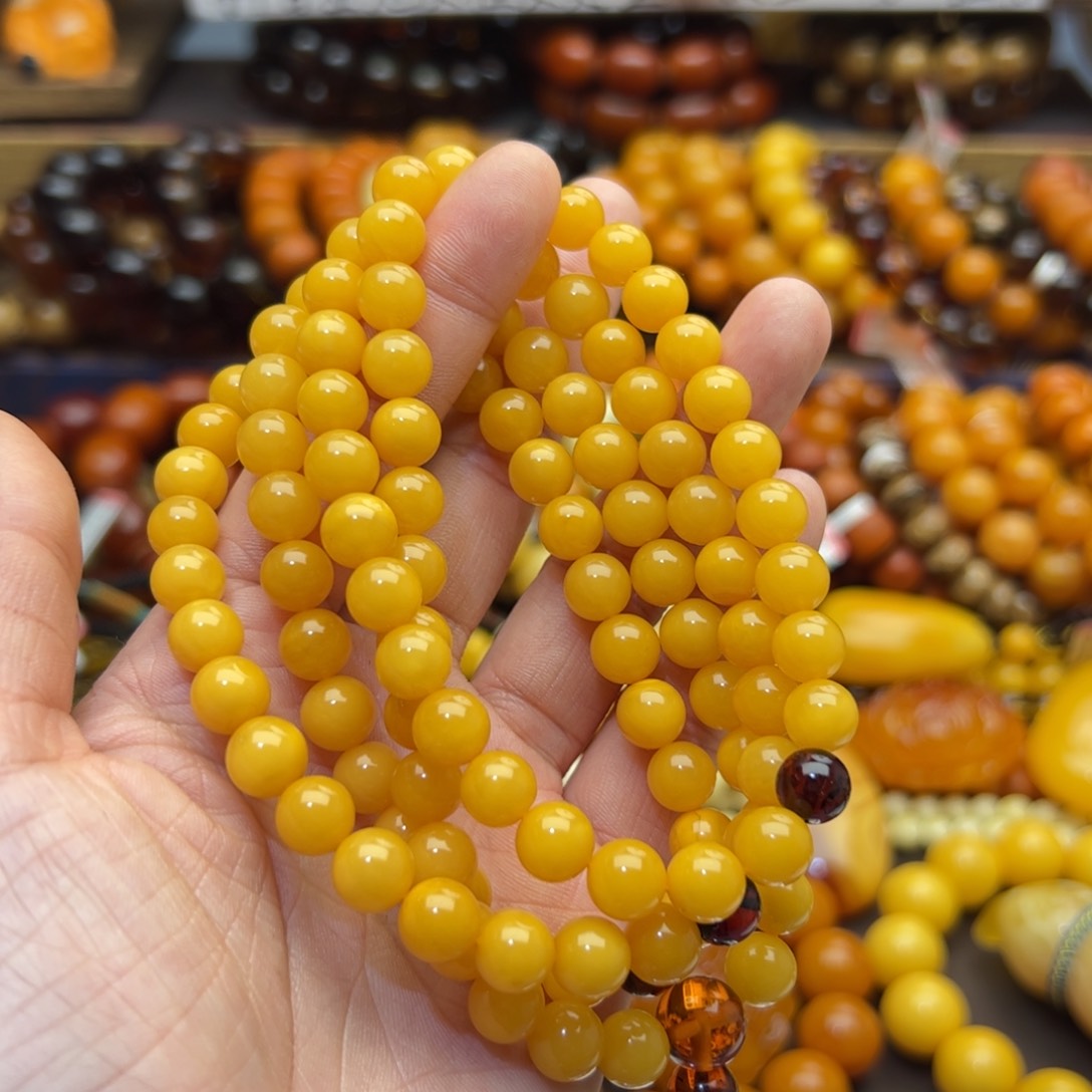 琥珀珠宝奇石未镶嵌