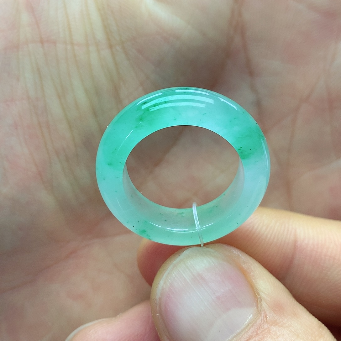 石英质玉戒圈未镶嵌