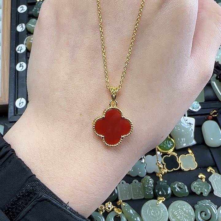 玛瑙颈饰合金加链子加皮绳