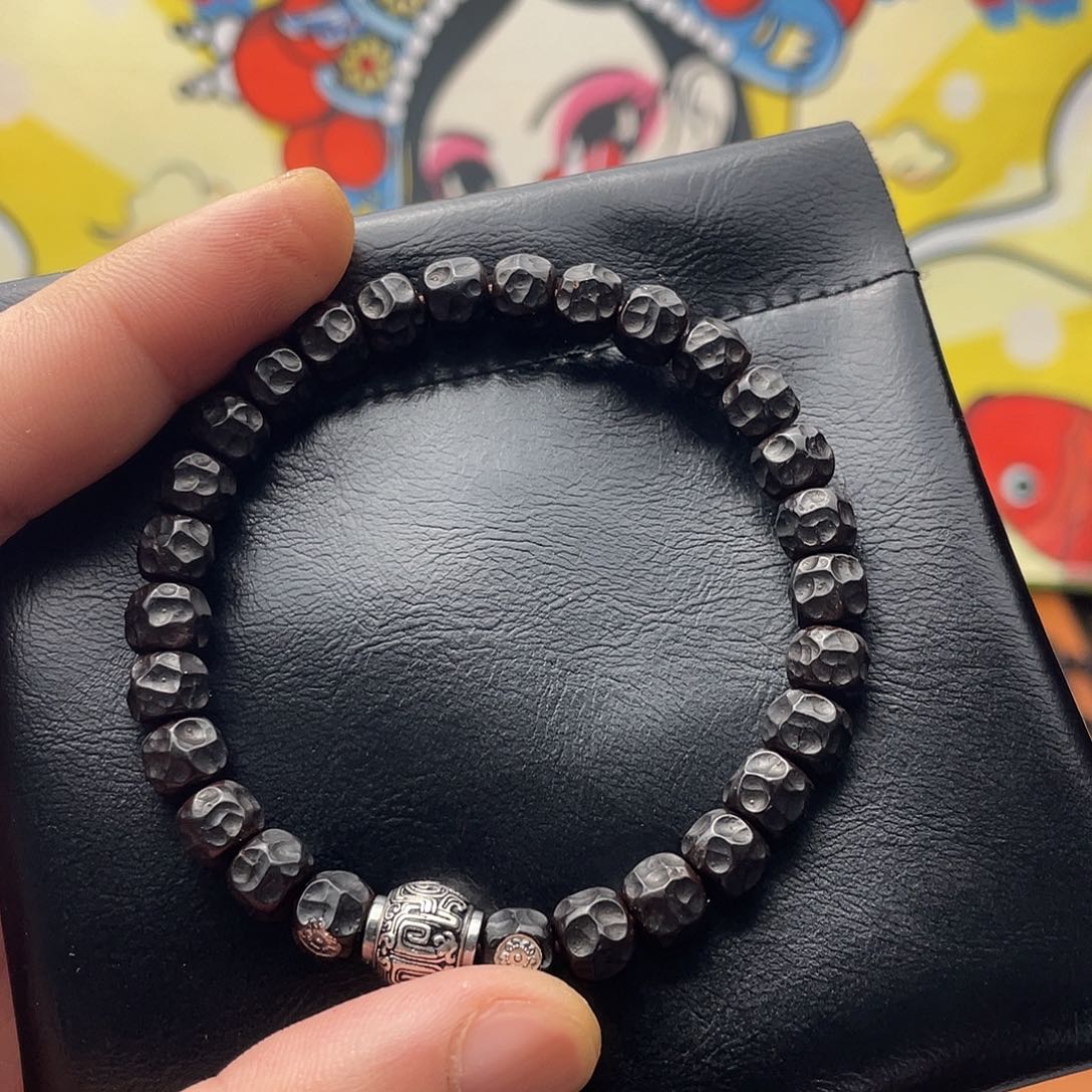 椰蒂手串8黑金奶酪无相貔貅