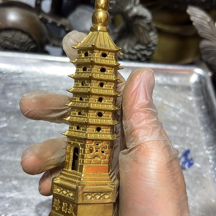 微瑕疵黄铜摆件工艺品