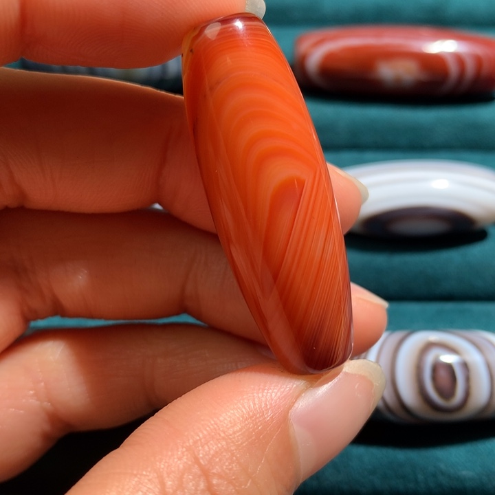 未镶嵌玛瑙/玉髓珠宝奇石