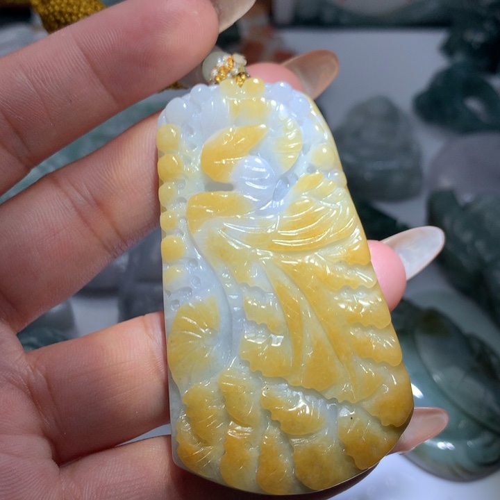 翡翠未镶嵌颈饰保真天然A货翡翠