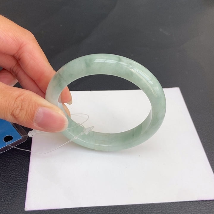 翡翠手镯未镶嵌55-57正圈