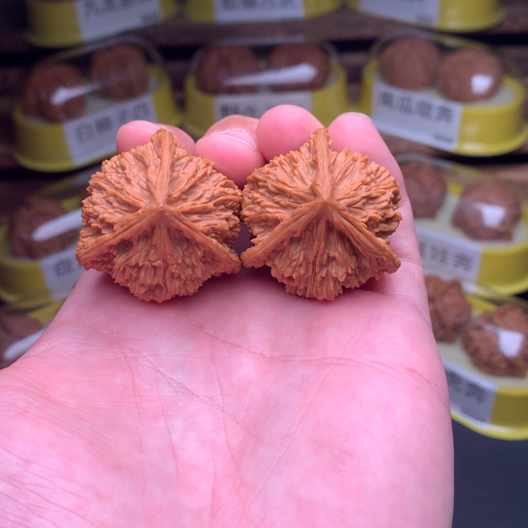 文玩核桃吊坠流星雨奔