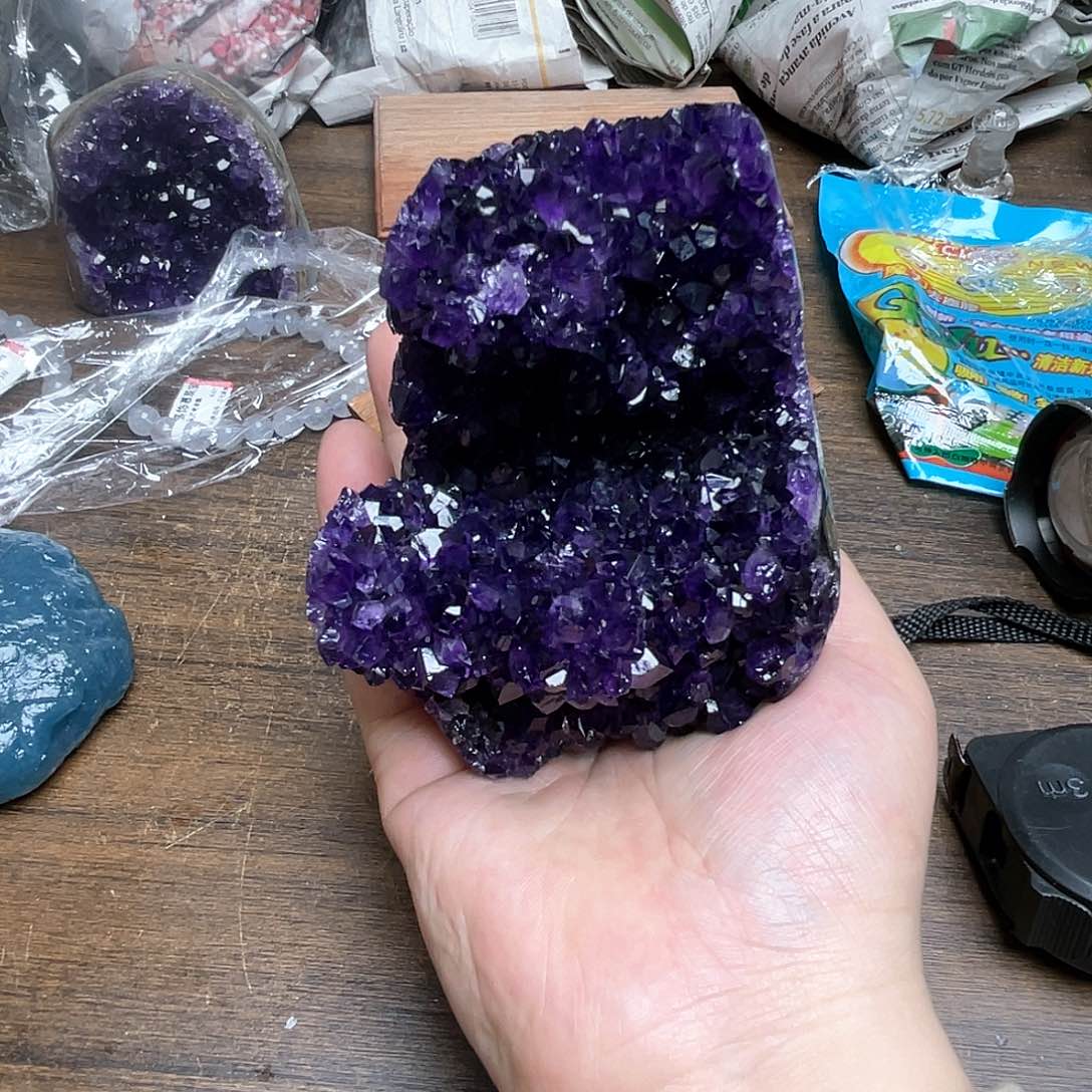 紫晶大型摆件（非配饰）未镶嵌