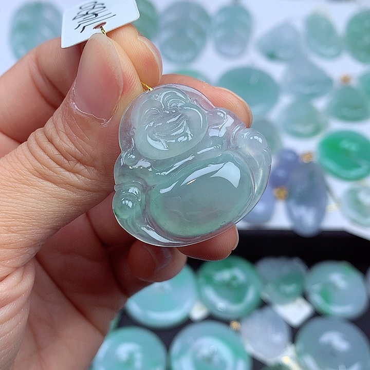 翡翠颈饰未镶嵌A货翡翠