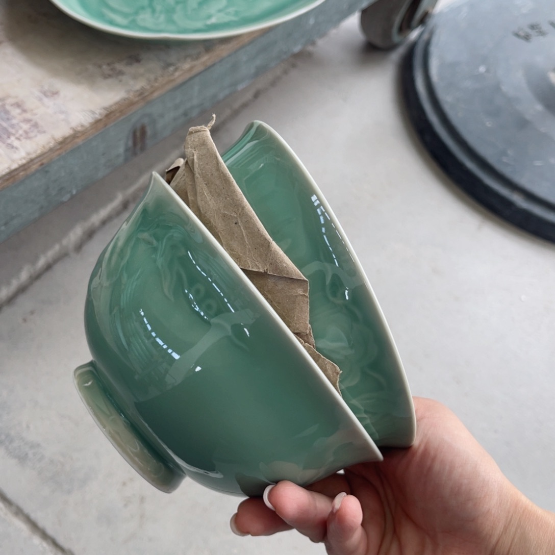 青瓷哈哈哈哈哈哈哈哈