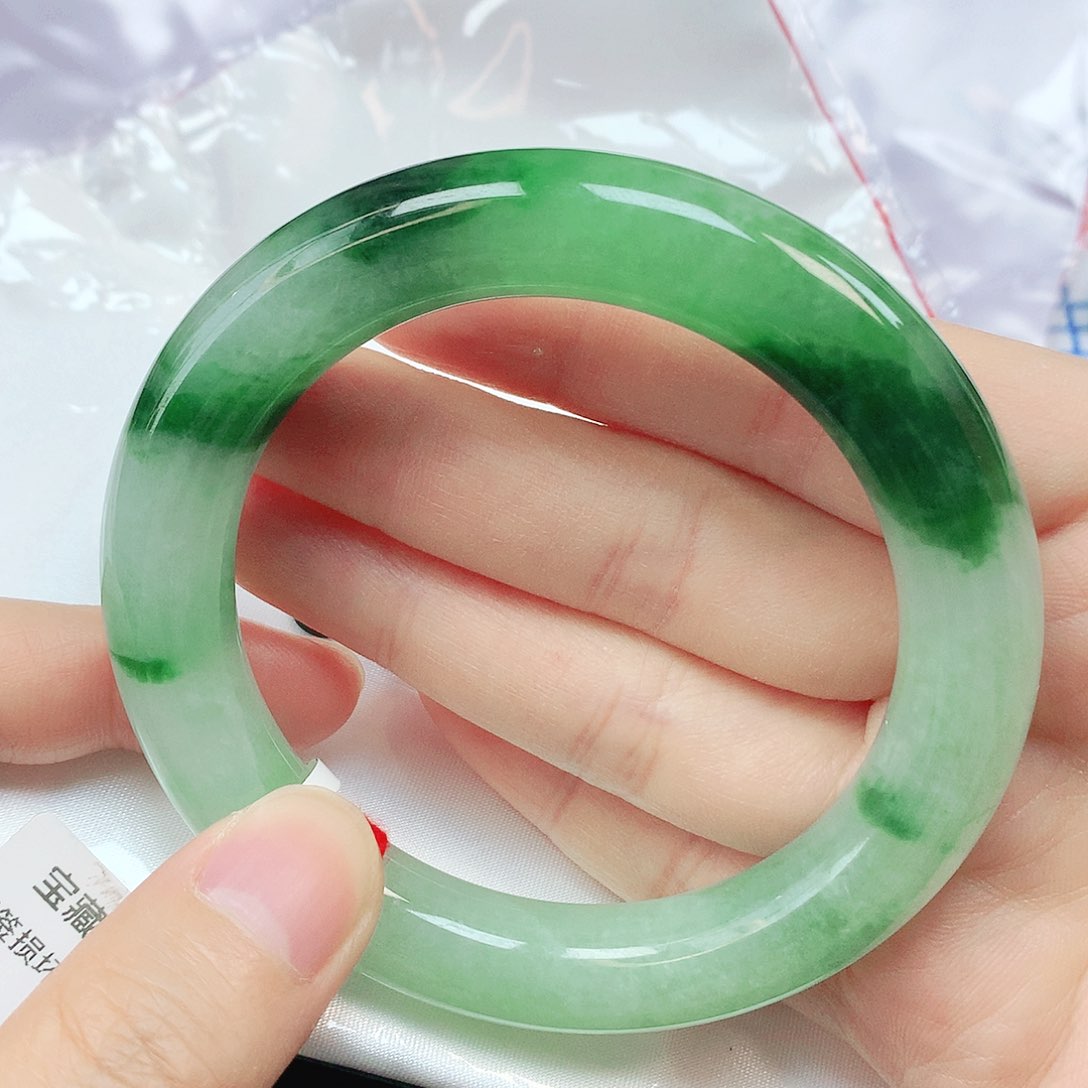 未镶嵌手镯翡翠抖音066