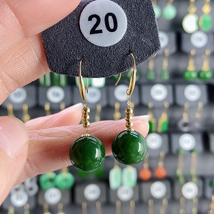 和田玉耳饰18K金镶嵌