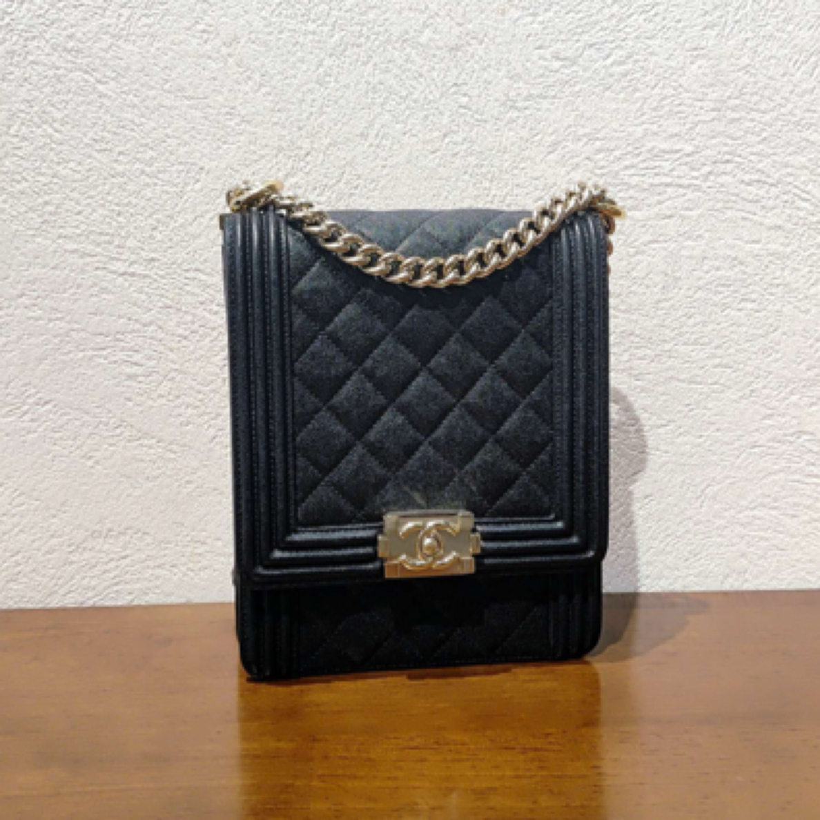 99新 Chanel/香奈儿 19K 黑金荔枝纹牛皮竖版Leboy单肩斜挎包