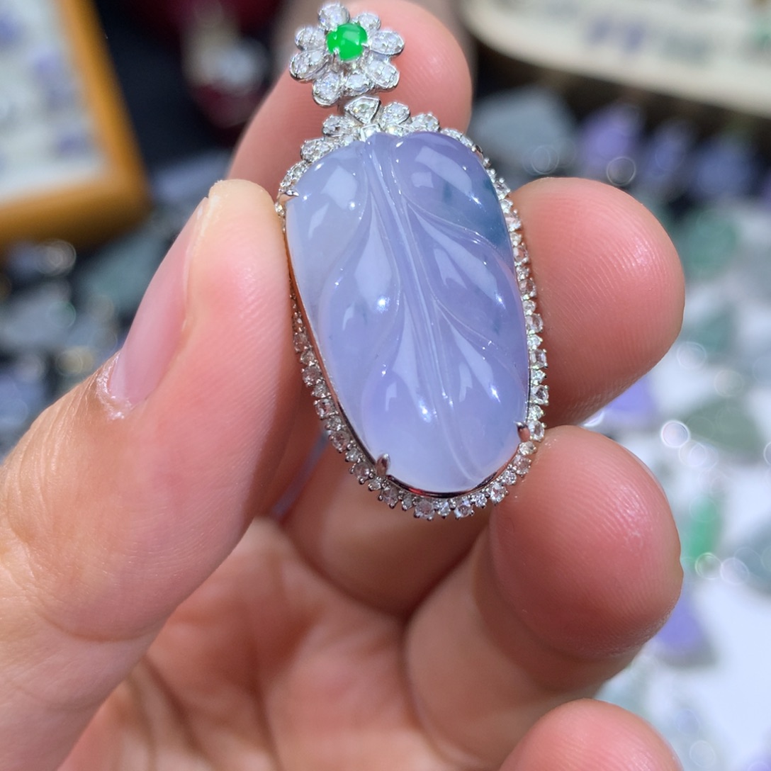 翡翠18K金镶嵌吊坠(不含链)签收后48小时鉴赏期