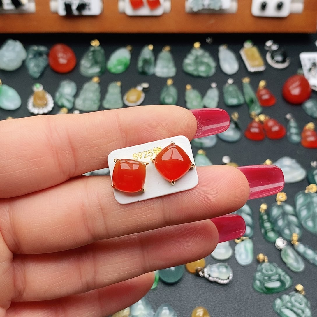 玛瑙/玉髓耳钉银S925镶嵌海**宝耳钉